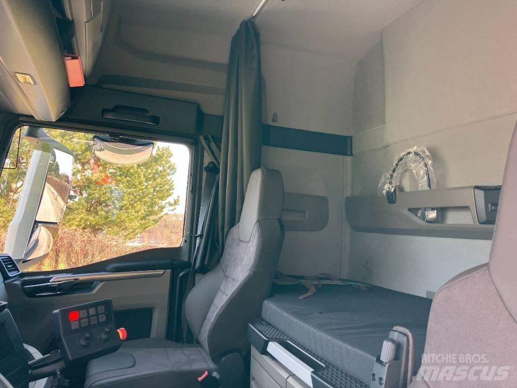 MAN TGX 35.520 شاحنات قلابة