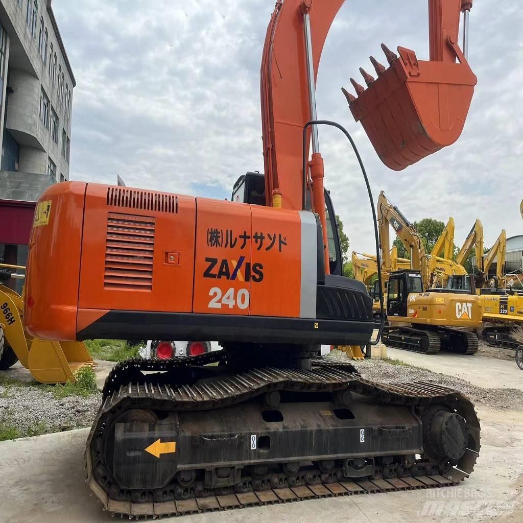 Hitachi ZX 240 حفارات زحافة