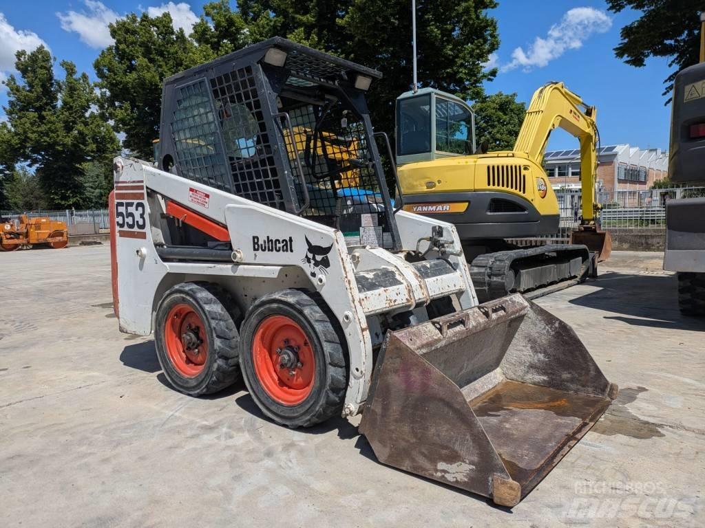 Bobcat 553 لوادر انزلاقية التوجيه
