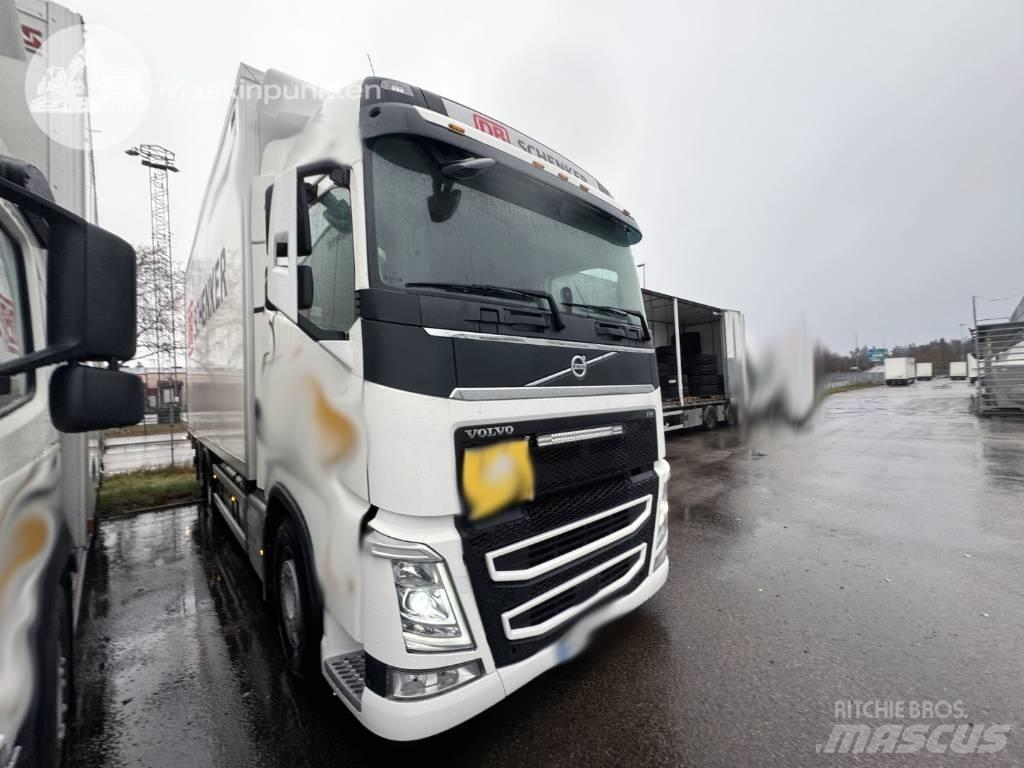 Volvo FH 500 شاحنات ذات هيكل صندوقي