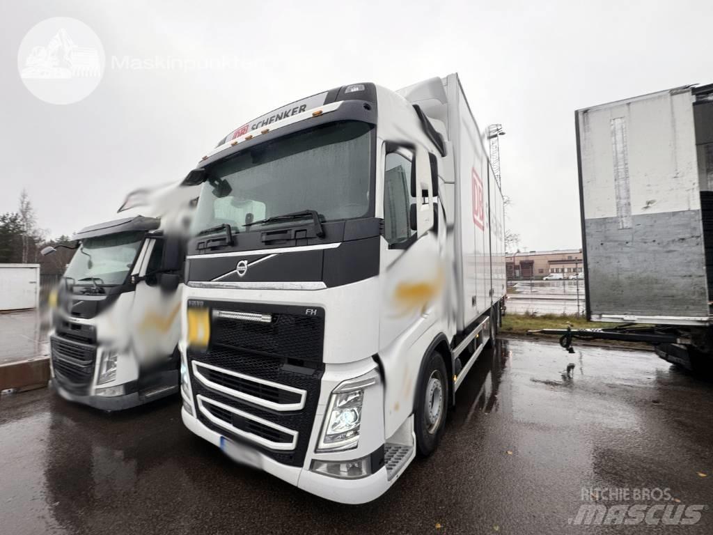 Volvo FH 500 شاحنات ذات هيكل صندوقي