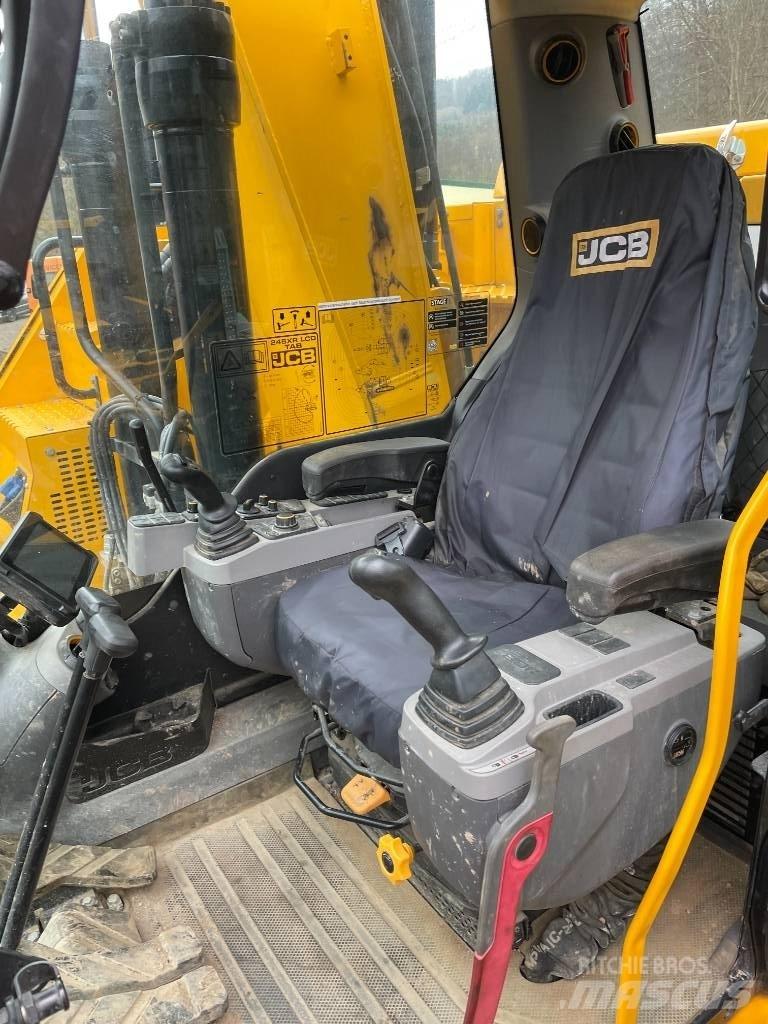 JCB 245 XR حفارات زحافة