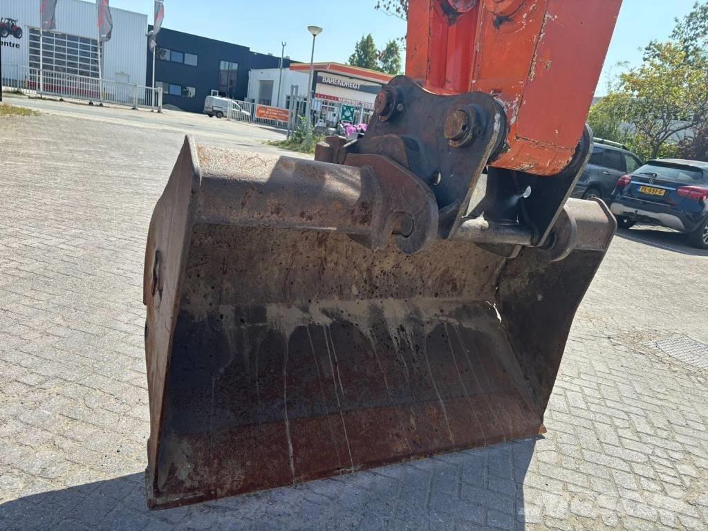 Hitachi ZX 170 W-3 حفارات بعجل