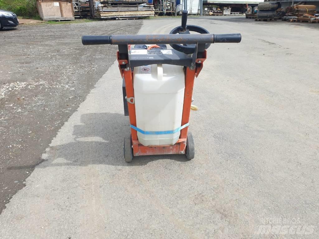 Husqvarna FS 400 LV أخرى