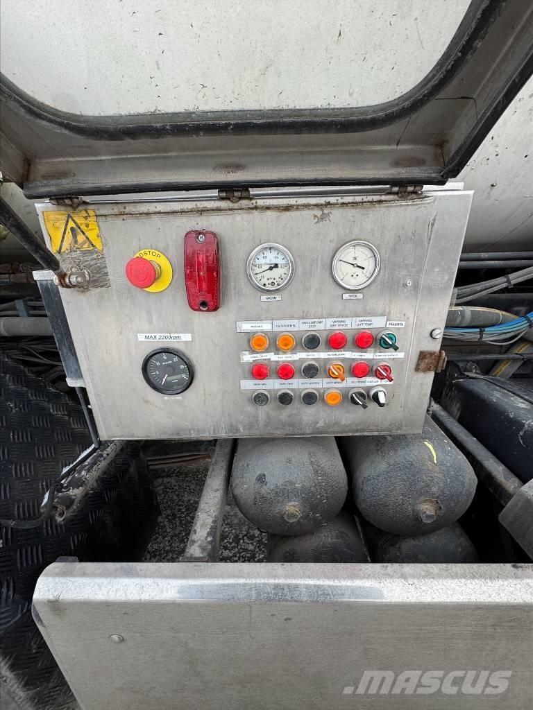 Scania P 400 LB شاحنات مزدوجة / خلخلة