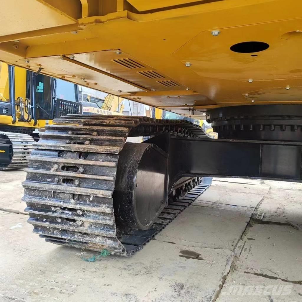 CAT 336 D حفارات زحافة