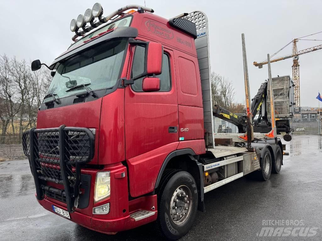 Volvo FH 540 شاحنات أشجار