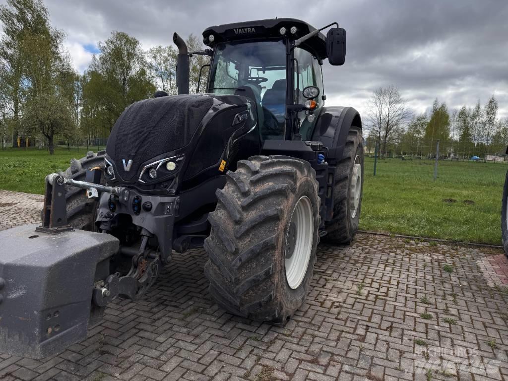 Valtra S 394 الجرارات