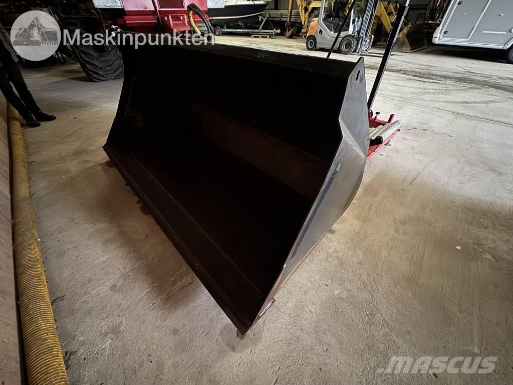 Ålö Universal skopa دلاء