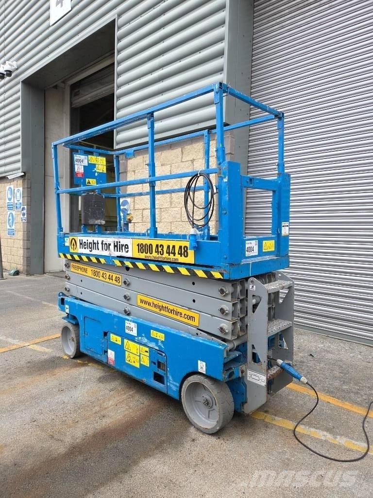 Genie GS 2632 رافعات مقصية الشكل