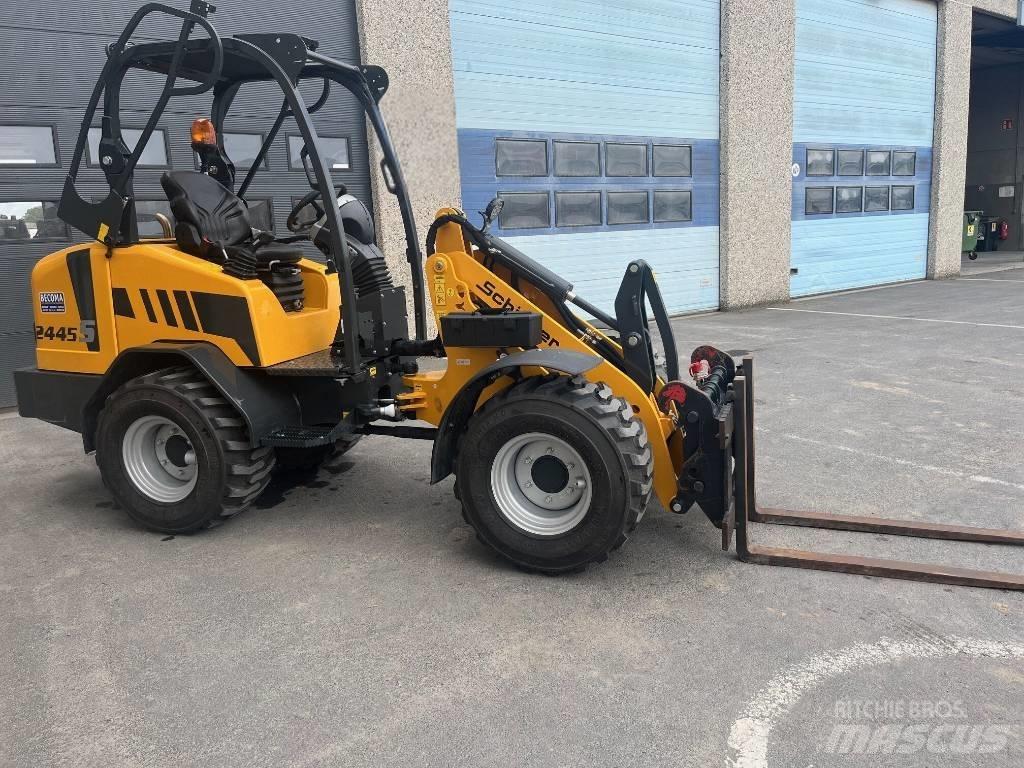 Schäffer 2445S لوادر صغيرة