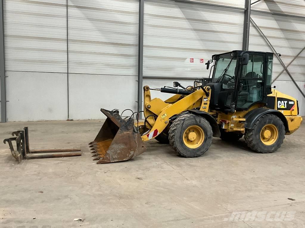 CAT 908 H لوادر بعجل