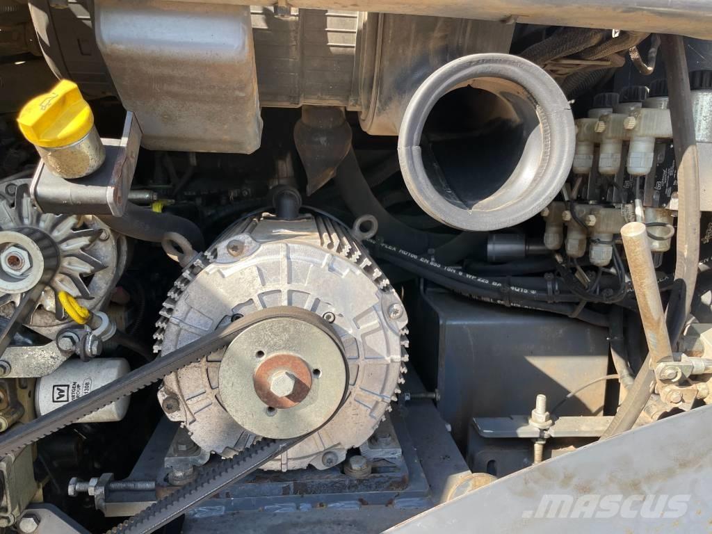 Vögele SUPER 800-3I معدات السفلتة