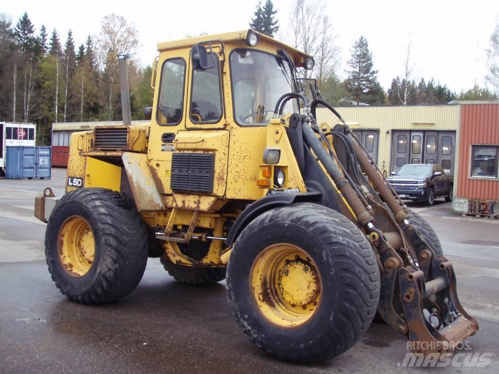 Volvo BM L 50 لوادر بعجل