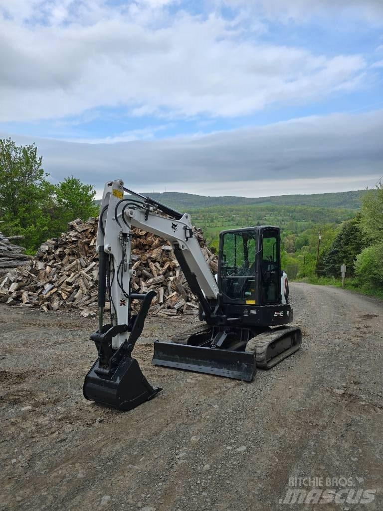 Bobcat E 42 حفارات صغيرة أقل من 7 طن (حفارات صغيرة)