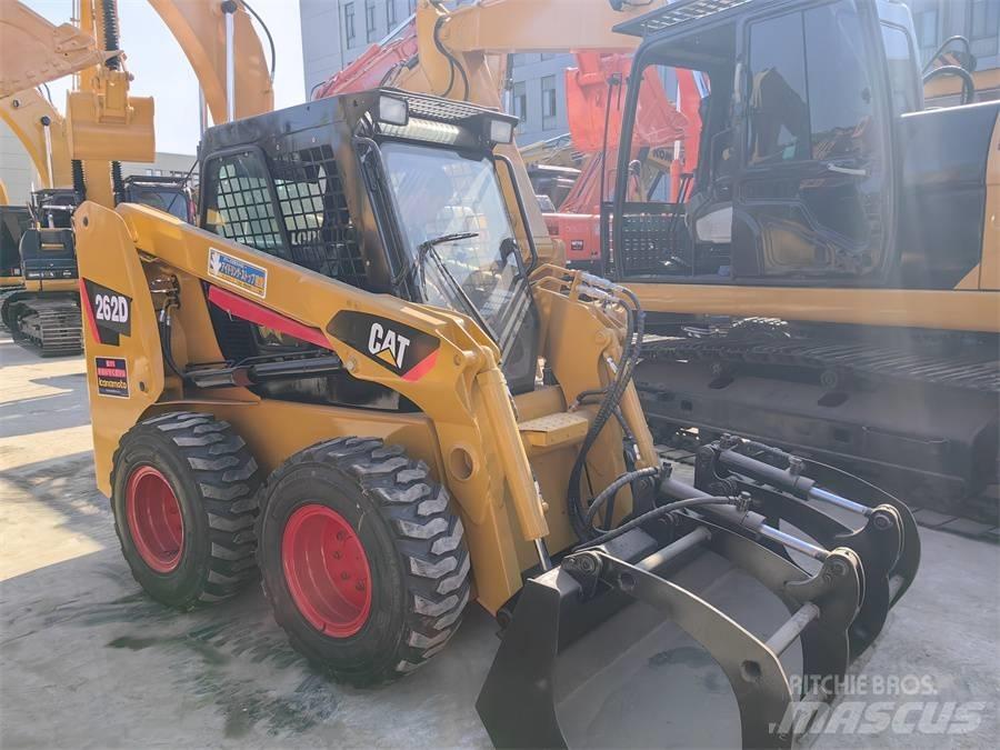 Bobcat 262D لوادر انزلاقية التوجيه