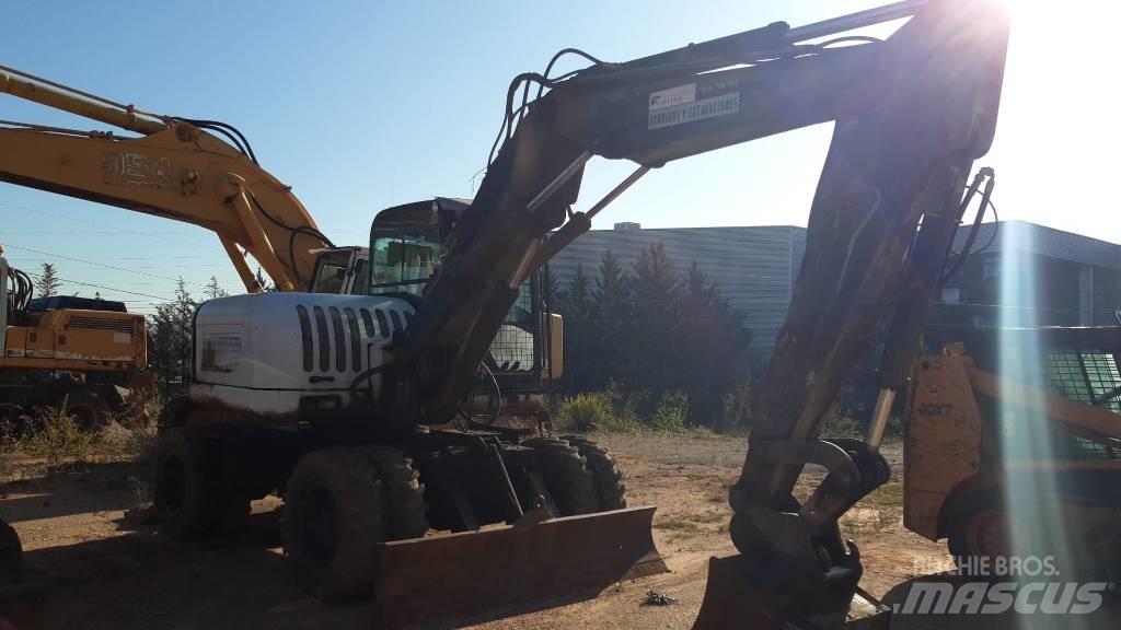 Terex Schaeff HML42 حفارات بعجل