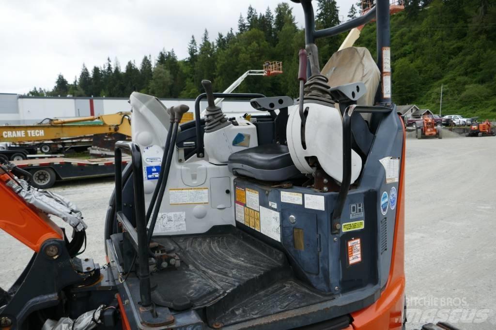 Hitachi ZX 30 U-5 A حفارات صغيرة أقل من 7 طن (حفارات صغيرة)