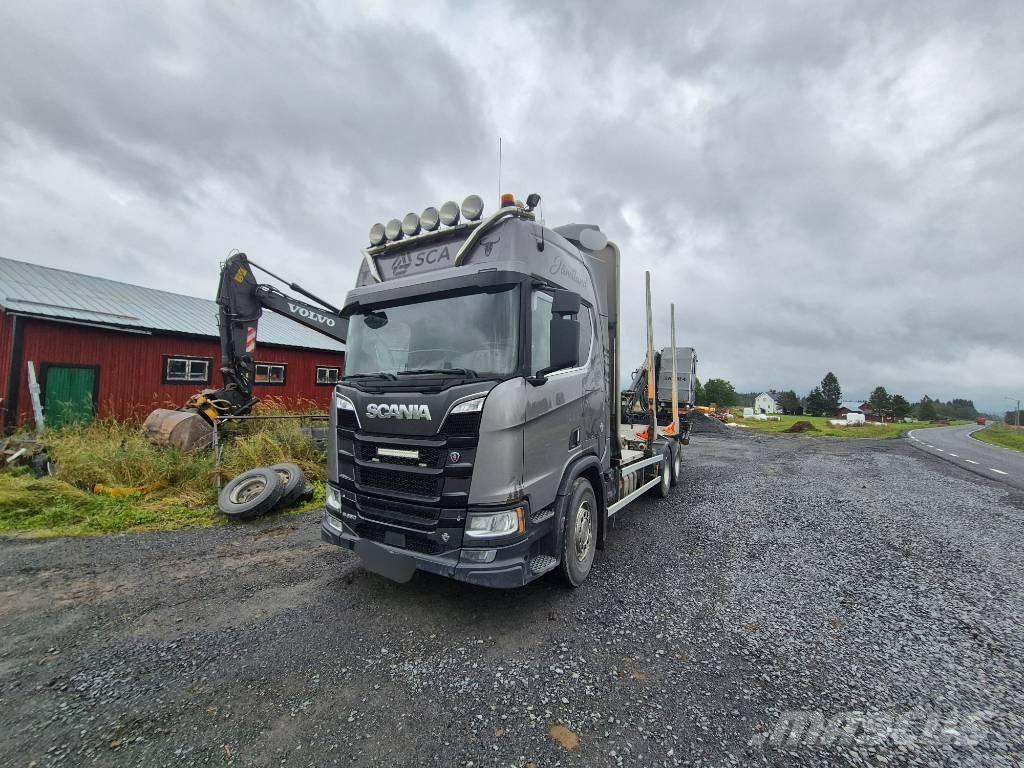 Scania R 650 شاحنات أشجار