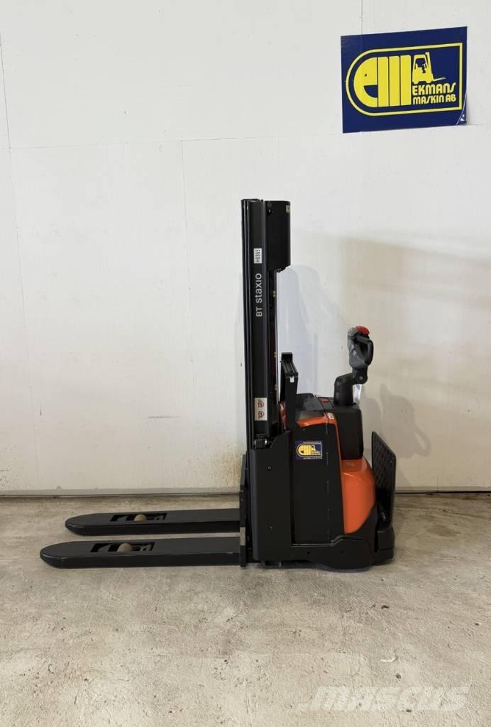BT truck SWE 140L معدات التكديس الجوالة