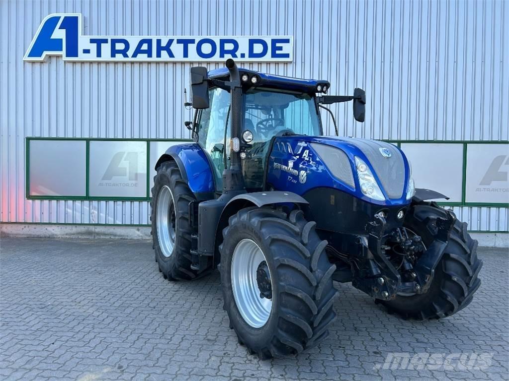 New Holland T7.225 الجرارات