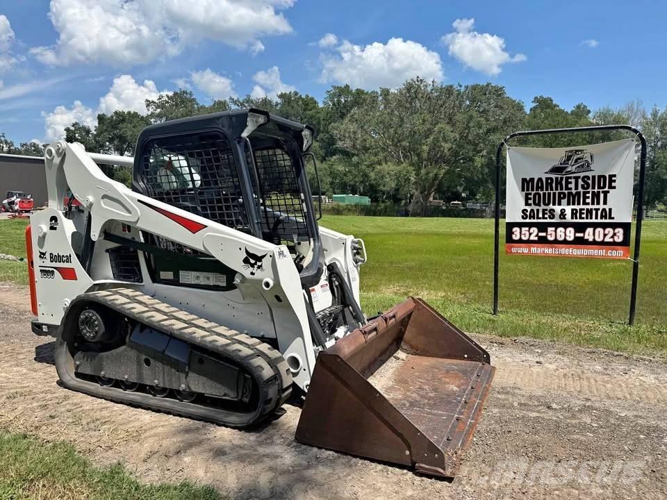 Bobcat T 590 لوادر انزلاقية التوجيه