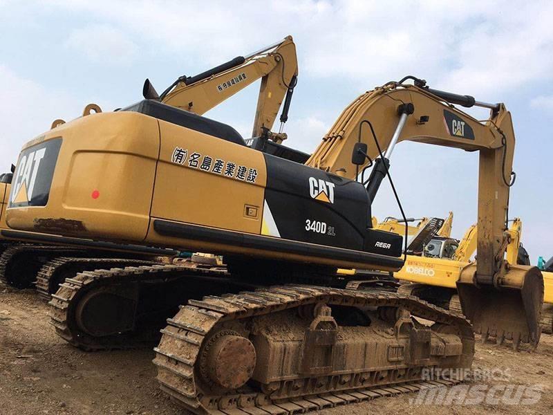 CAT 340 D L حفارات زحافة