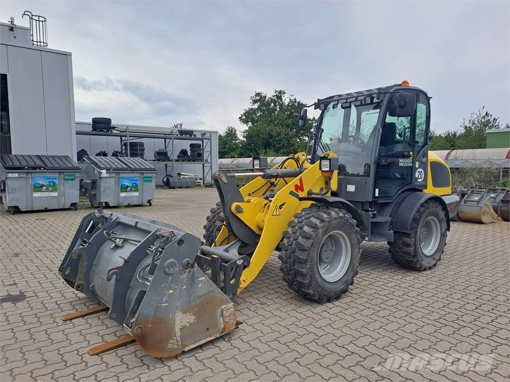 Wacker Neuson WL52 لوادر بعجل