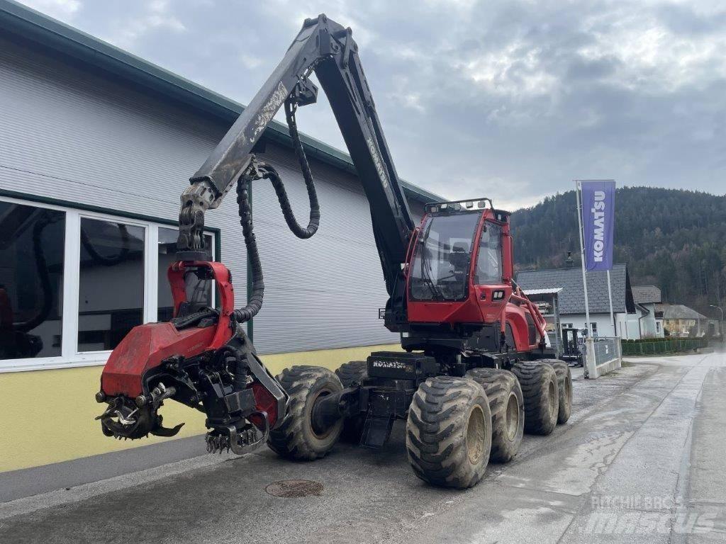 Komatsu 931 XC حصادات