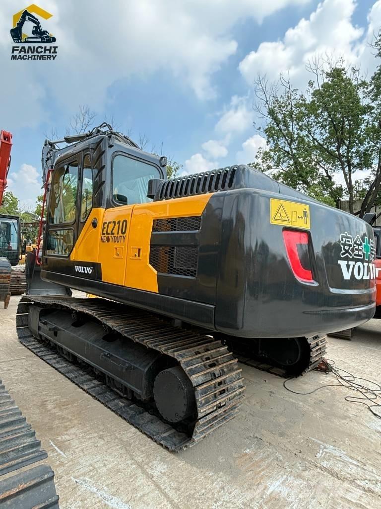 Volvo EC 210 حفارات زحافة