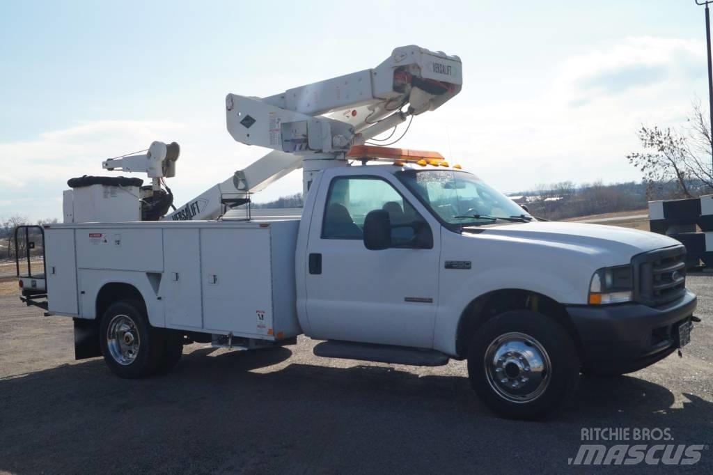 Ford F 550 SD المنصات الهوائية المثبتة على شاحنة