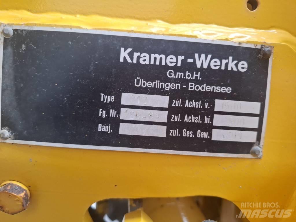 Kramer 212 لوادر بعجل