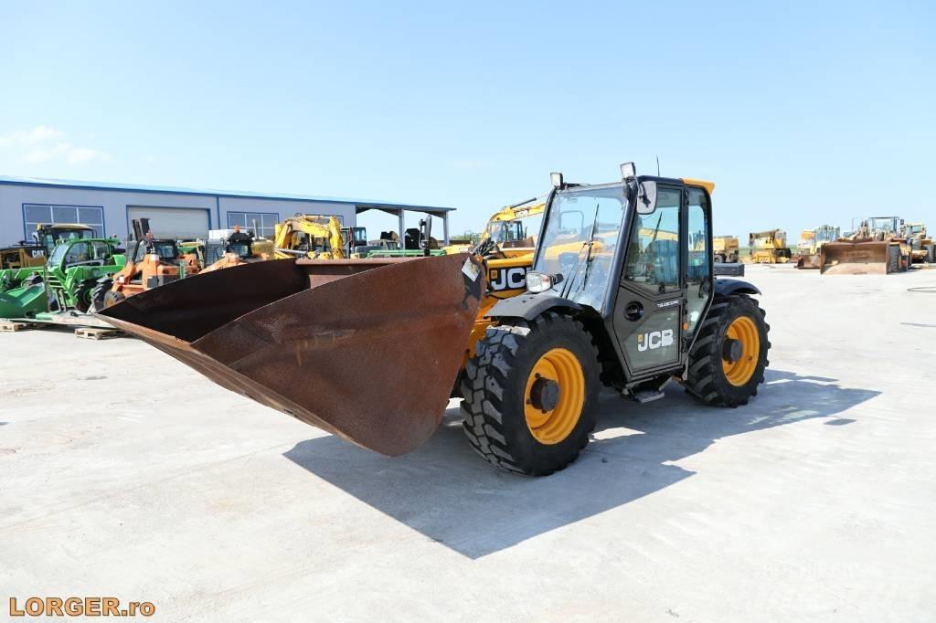 JCB 527-58 Agri معدات مناولة لأغراض الزراعة