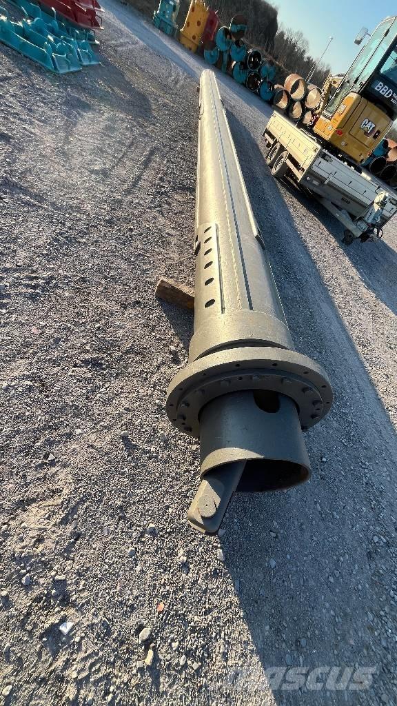Delmag RH 28 مثاقيب ثقيلة