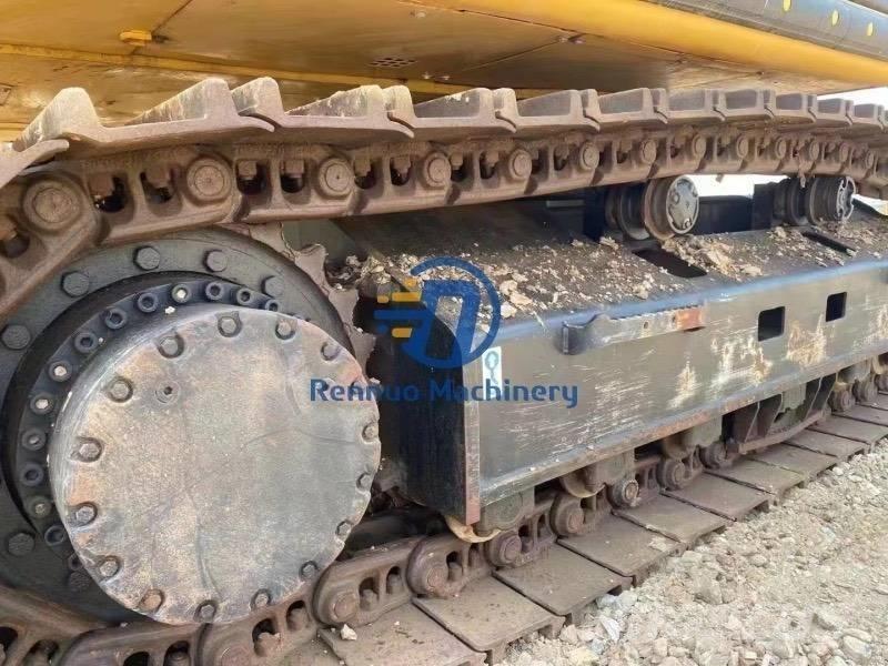 CAT 336 D2 حفارات زحافة