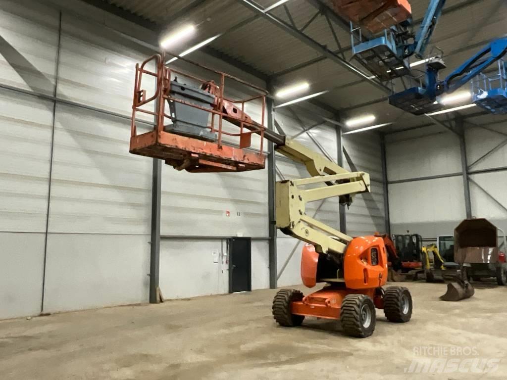 JLG 450 AJ رافعات سلة مفصلية