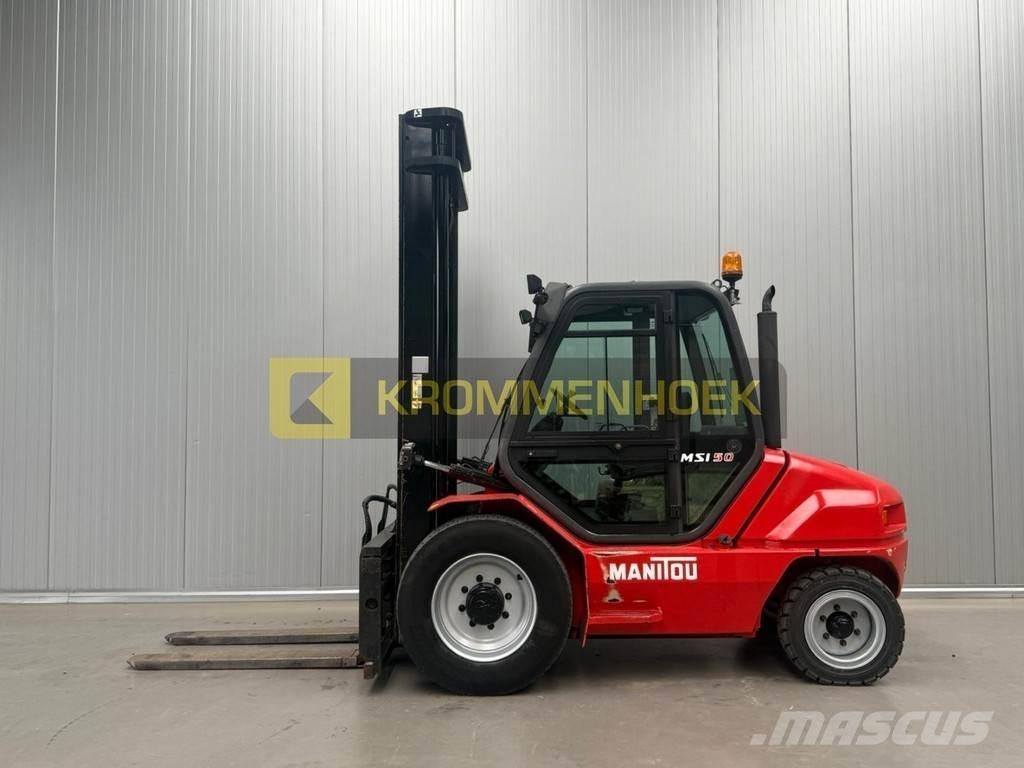 Manitou MSI 50 T شاحنات الديزل