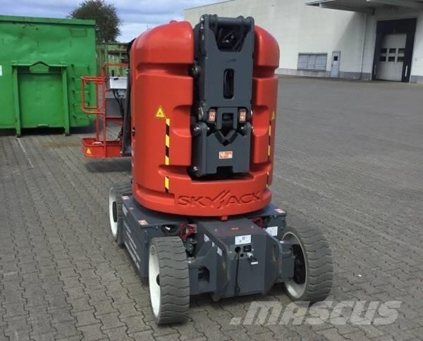 SkyJack SJ 30 ARJE رافعات سلة مفصلية