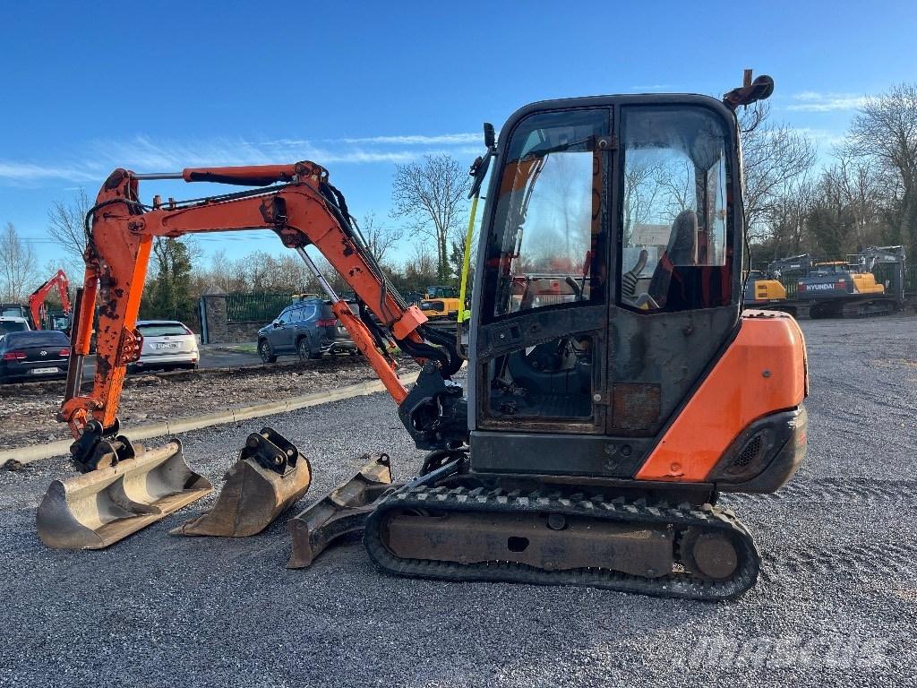 Hitachi ZX 27-3 CLR حفارات صغيرة أقل من 7 طن (حفارات صغيرة)