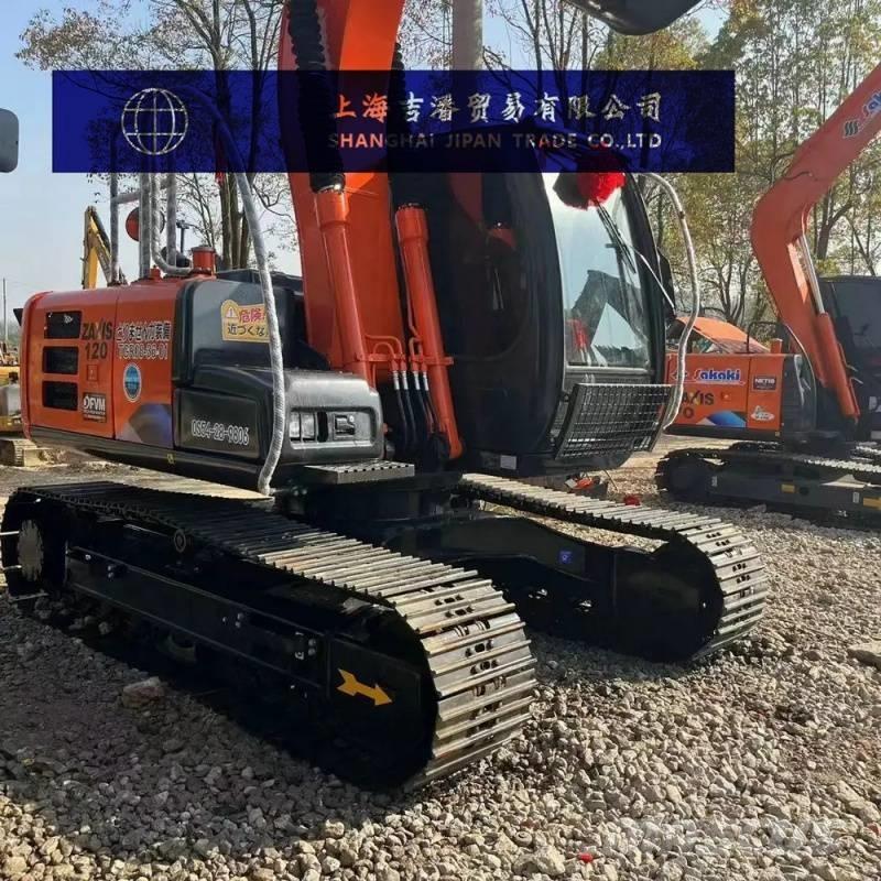 Hitachi ZX 120 حفارات وسط 7 طن - 12 طن