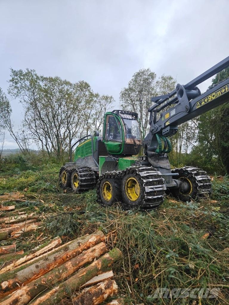John Deere 1270G 8WD حصادات