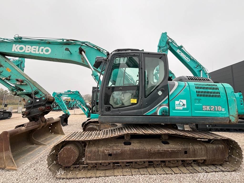 Kobelco SK 210 LC-10 حفارات زحافة