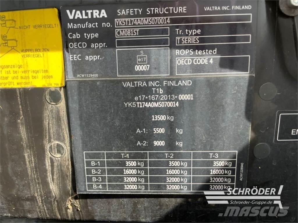 Valtra T 174 EA الجرارات