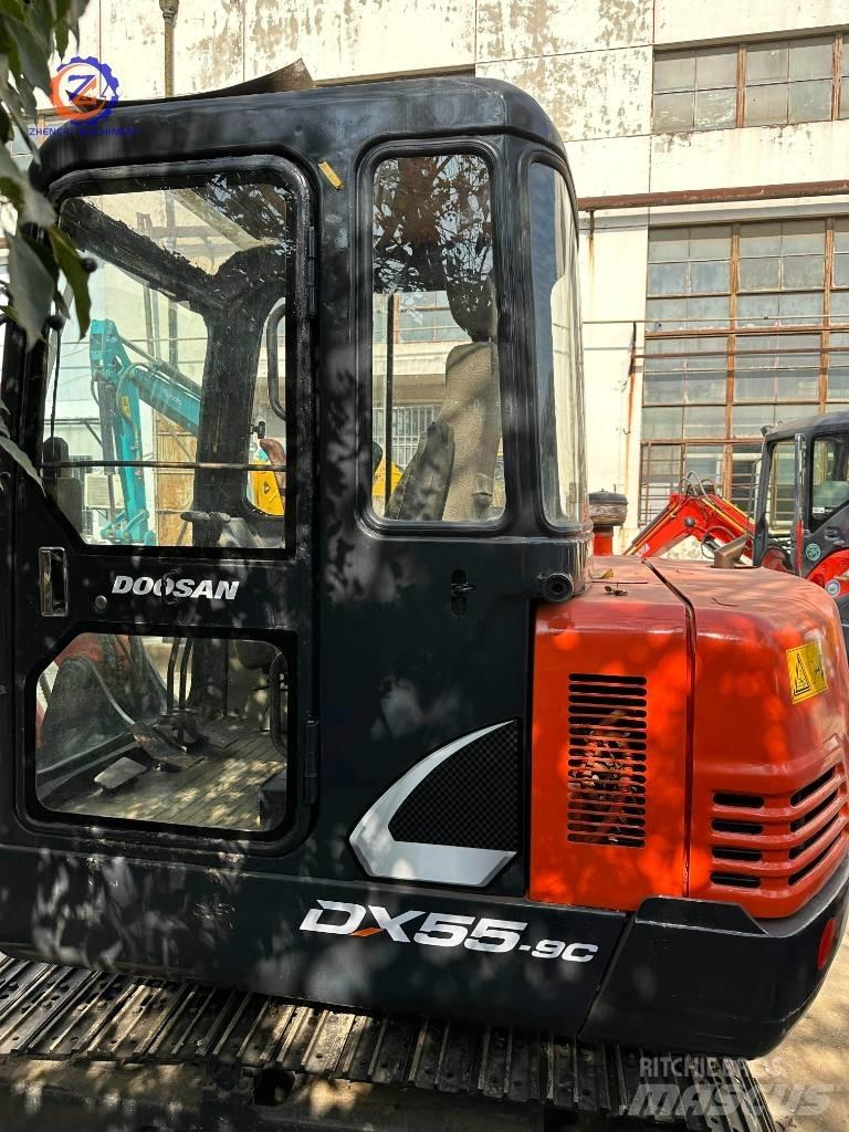 Doosan 55 حفارات صغيرة أقل من 7 طن (حفارات صغيرة)