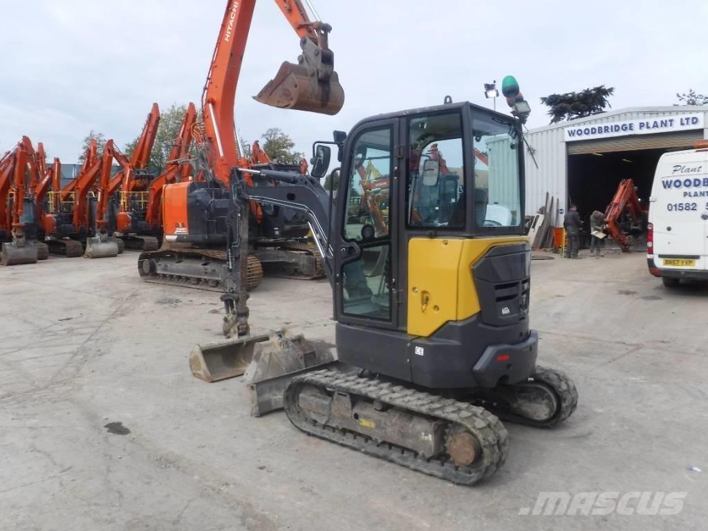 Volvo ECR 25 D حفارات صغيرة أقل من 7 طن (حفارات صغيرة)