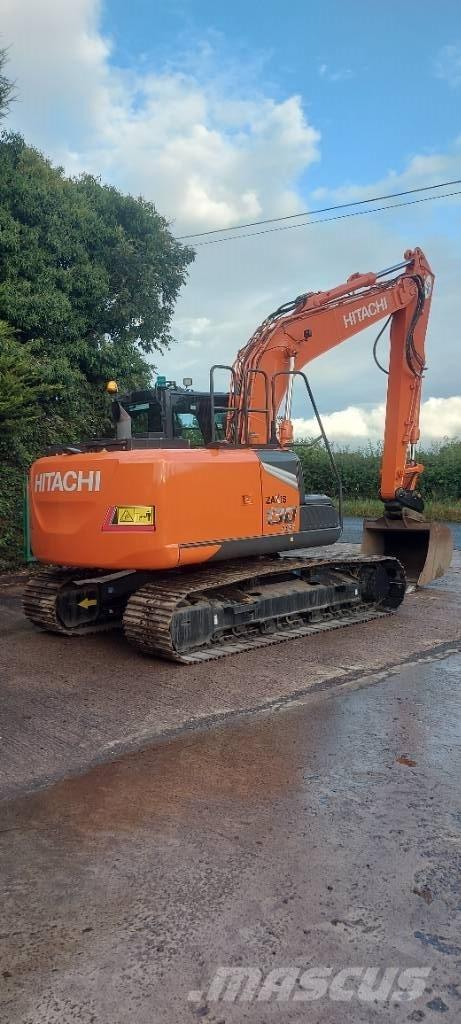 Hitachi ZX130-7 حفارات زحافة