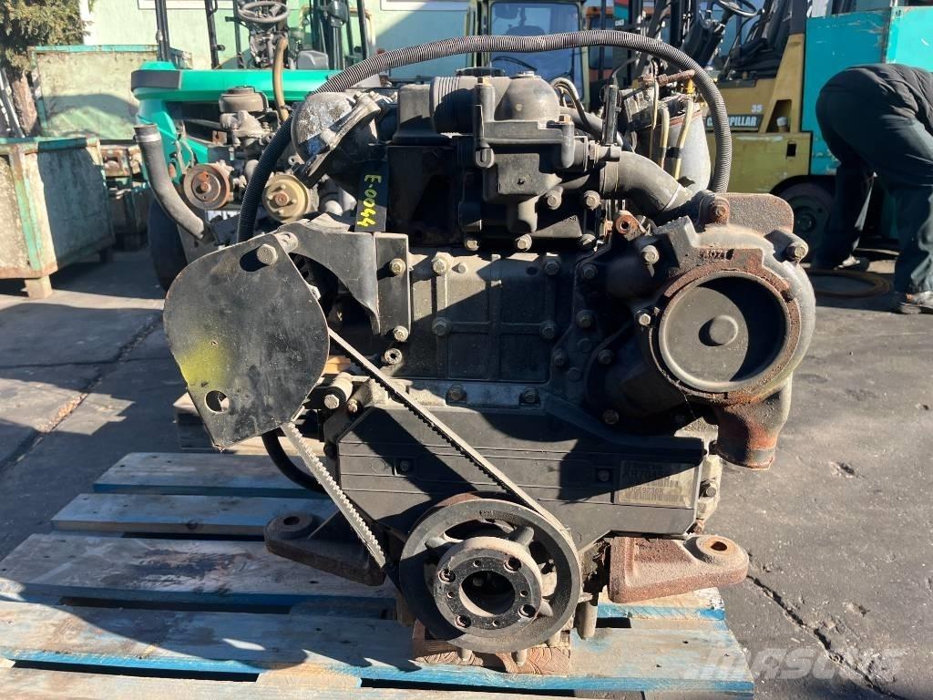 Perkins 1004 E-0044 محركات