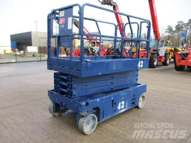 Genie GS 2646 (202) رافعات مقصية الشكل