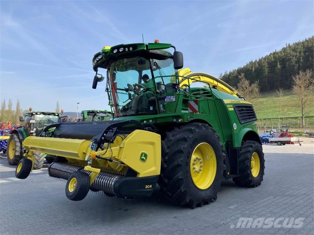 John Deere 9600i علافات ذاتية الدفع