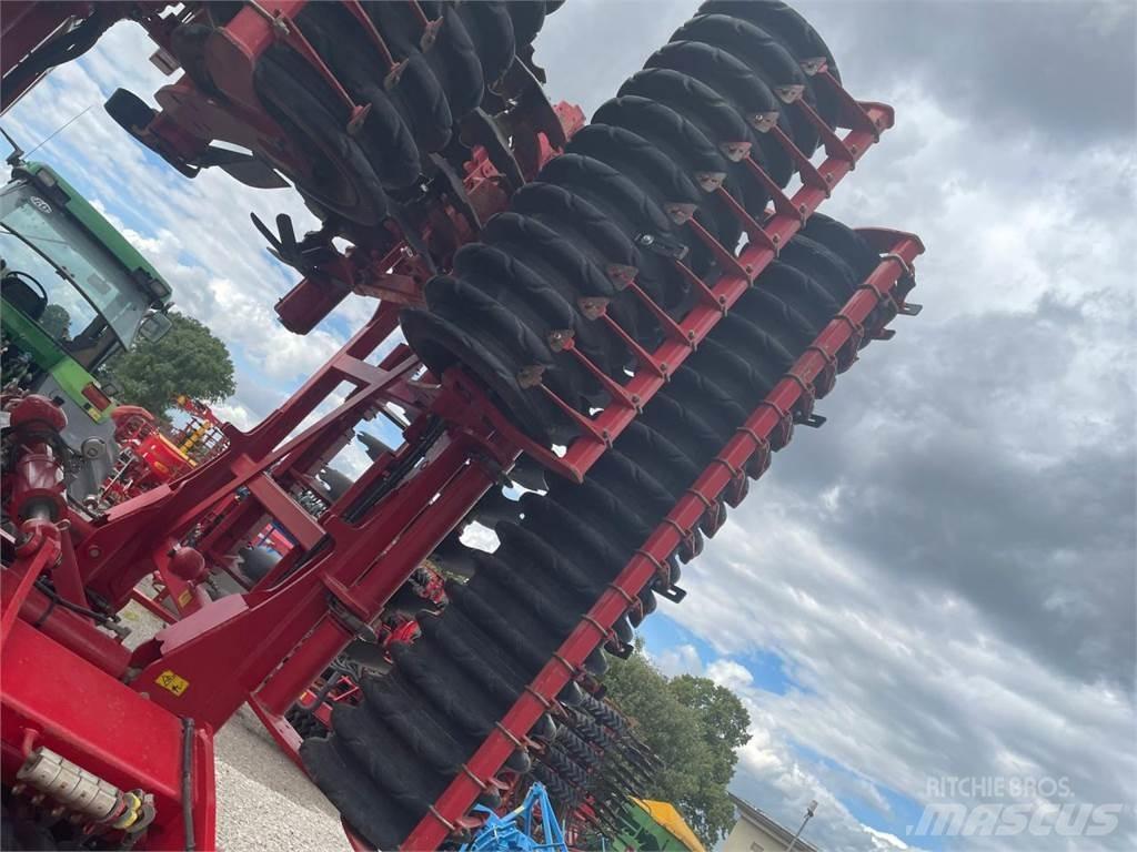 Horsch Joker 10RT زحافات ساحقة